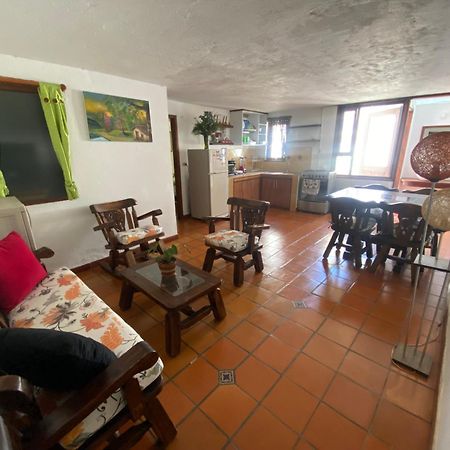 Hospedaje Casa Chisakui- Acogedora Casa En Villa De Leyva Kültér fotó